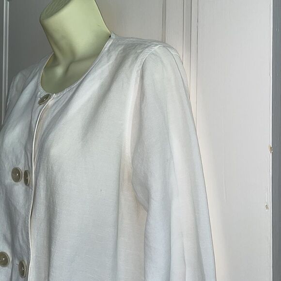 CAbi off white lightweight linen jacket - Picture 4 of 11